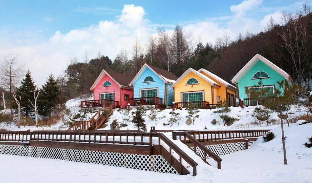 Pyeongchang Sky Garden Pension Exterior photo